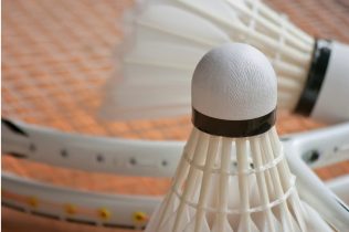 羽动青春，聚力同行 —— 盛阳通羽毛球团建比赛圆满落幕